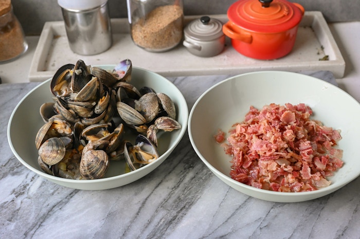 Clam 8