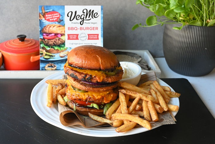 Vegme Spicy BBQ burger 8