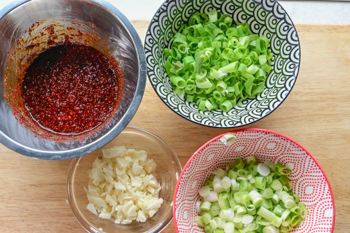 Chili and garlic noodles 2