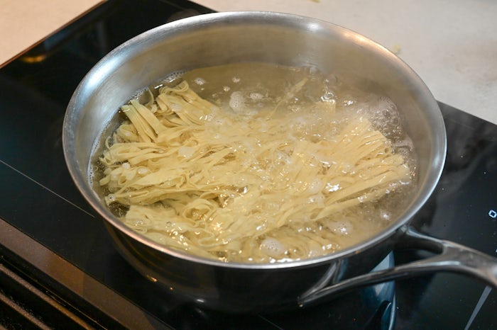 Chili and garlic noodles 6